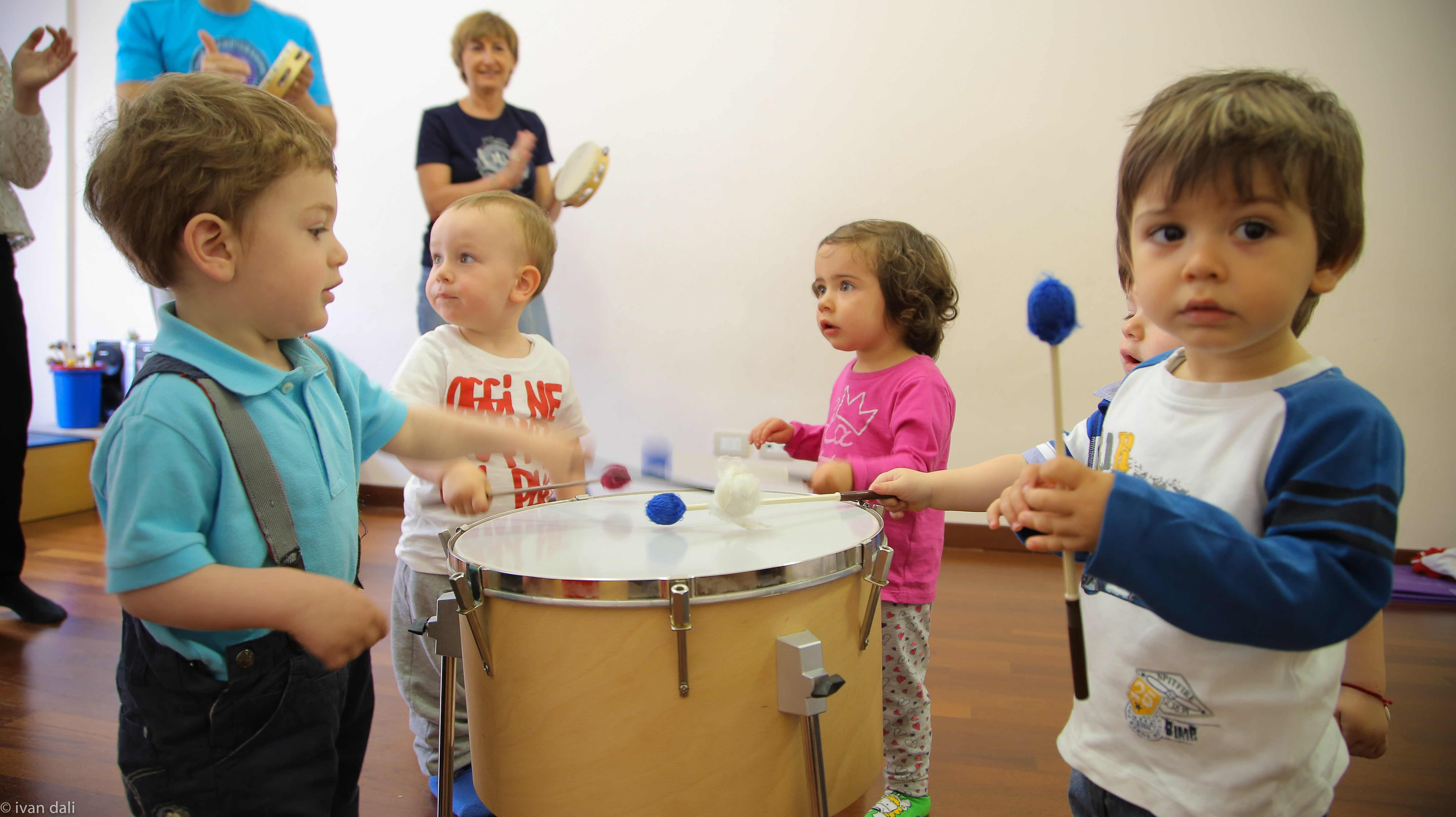 Corsi dai 12 mesi ai 7 anni - Scuola di musica Verdi - Prato